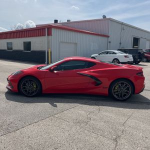 CHEVROLET CORVETTE STINGRAY - 3
