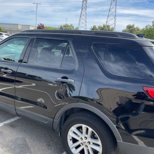 FORD EXPLORER BASE - 6