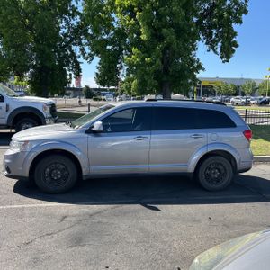 DODGE JOURNEY SXT - 3