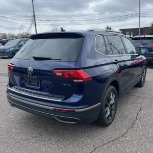 VOLKSWAGEN TIGUAN SE 4MOTION - 8