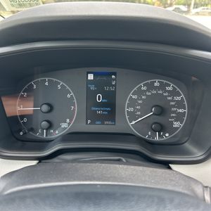 صورة مصغرة 39 لـ 2025 Toyota COROLLA LE