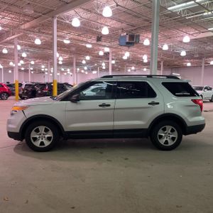 FORD EXPLORER BASE - 3
