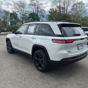 JEEP GRAND CHEROKEE ALTITUDE - 5