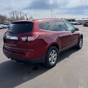 CHEVROLET TRAVERSE LT - 8