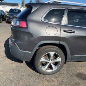 JEEP CHEROKEE LIMITED - 9