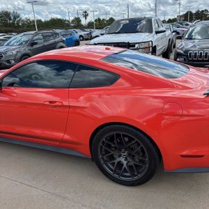 FORD MUSTANG GT PREMIUM - 6