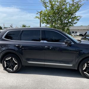 2025 KIA TELLURIDE S — фото 10