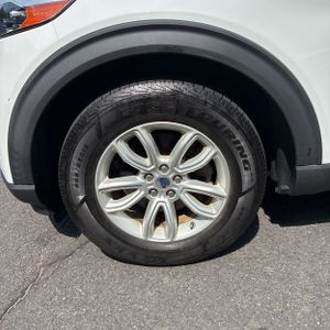 2020 FORD EXPLORER BASE 缩略图 17