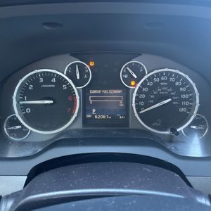 صورة مصغرة 39 لـ 2017 Toyota TUNDRA SR5