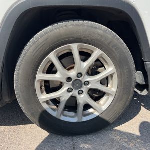 2015 JEEP CHEROKEE LATITUDE — миниатюра 20