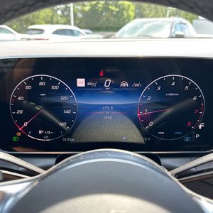 صورة مصغرة 39 لـ 2026 Mercedes-BENZ GLC
