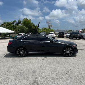 2021 Mercedes-BENZ C-CLASS 照片 10