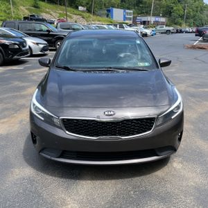 صورة مصغرة 14 لـ 2018 KIA FORTE LX