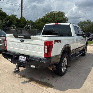 FORD F-250 SUPER DUTY LARIAT - 8