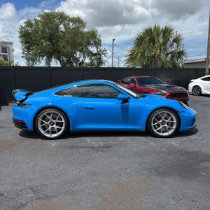 PORSCHE 911 CARRERA GTS - 10