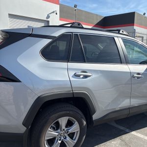 TOYOTA RAV4 - 9