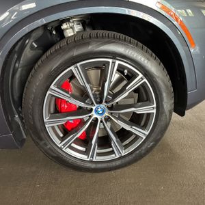 صورة 20 لـ 2022 BMW X5 XDRIVE45E