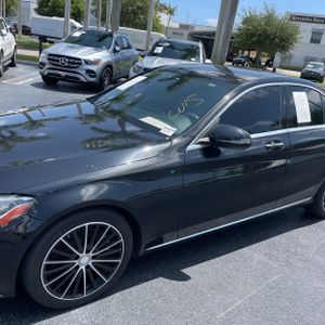 صورة 2 لـ 2021 Mercedes-BENZ C-CLASS