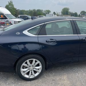 2019 Chevrolet IMPALA LT 照片 9