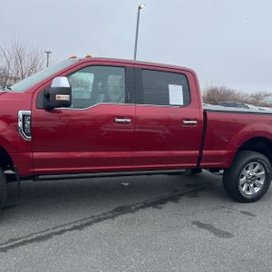 FORD F-350 SUPER DUTY PLATINUM - 4