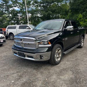 2015 RAM 1500 LARAMIE photo 1