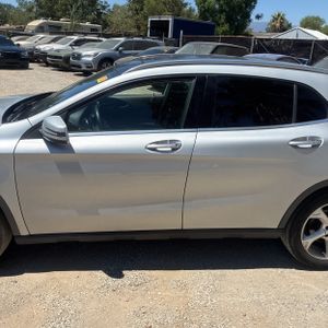 2018 Mercedes-BENZ GLA 照片 4