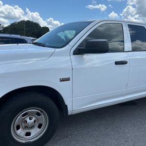 صورة 2 لـ 2022 RAM 1500 CLASSIC TRADESMAN