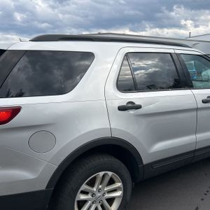 FORD EXPLORER BASE - 9