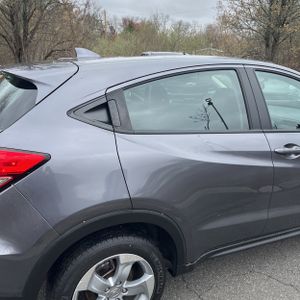 HONDA HR-V LX - 9