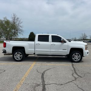 CHEVROLET SILVERADO 2500HD HIGH COUNTRY - 10
