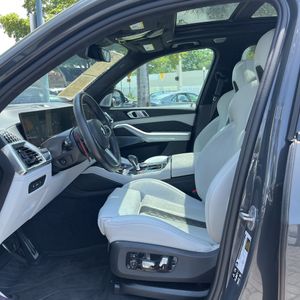 صورة مصغرة 31 لـ 2025 BMW X5 M COMPETITION