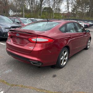 FORD FUSION SE - 8