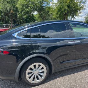 2018 Tesla MODEL X 75D 照片 9
