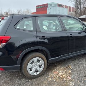 SUBARU FORESTER BASE - 9