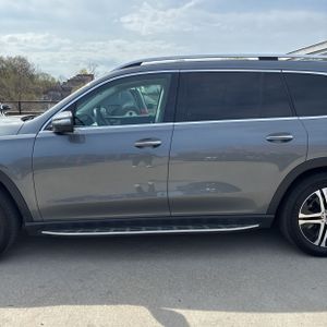 MERCEDES-BENZ GLS - 4