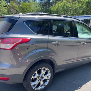 FORD ESCAPE SEL - 9