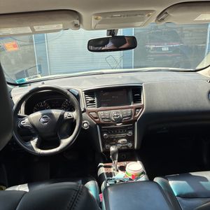 2016 Nissan PATHFINDER SL — миниатюра 36