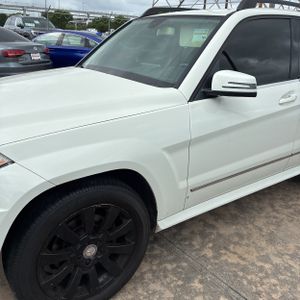 MERCEDES-BENZ GLK - 2