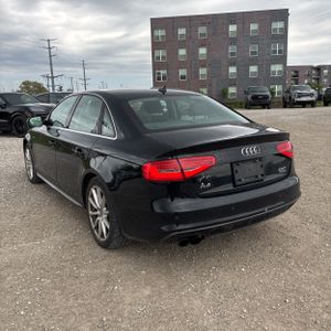 AUDI A4 2.0T PREMIUM - 5