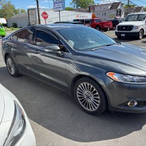 FORD FUSION TITANIUM - 10
