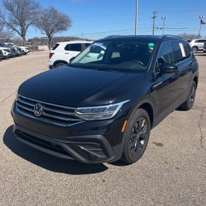 VOLKSWAGEN TIGUAN SE 4MOTION - 1