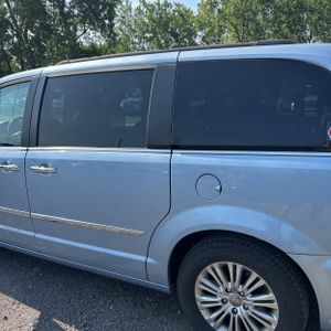 صورة 6 لـ 2016 Chrysler TOWN & COUNTRY TOURING-L