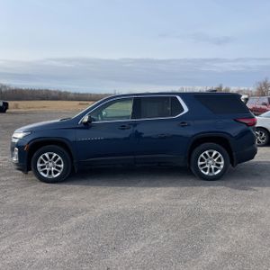 CHEVROLET TRAVERSE LS - 3
