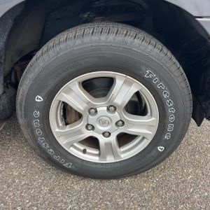 2015 Toyota SEQUOIA SR5 照片 20