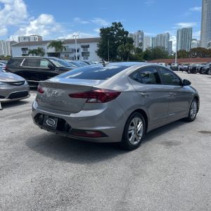 HYUNDAI ELANTRA VALUE EDITION - 8