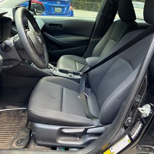 2024 Toyota COROLLA LE thumbnail 32