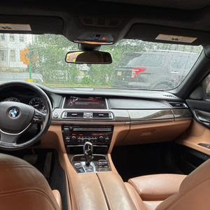 صورة مصغرة 37 لـ 2015 BMW 750LI
