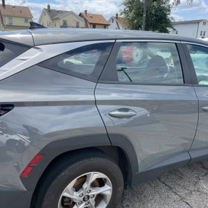 2024 Hyundai TUCSON SE 照片 9
