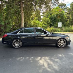 2017 Mercedes-BENZ S-CLASS photo 10