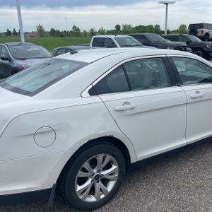 FORD TAURUS SEL - 9